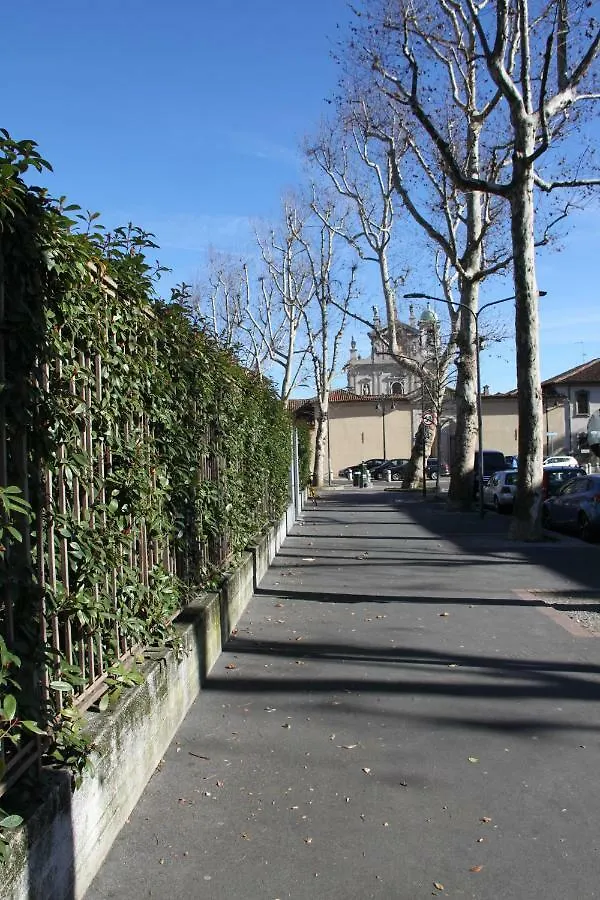 Maggiore Cozy Apartment Milano 0*,